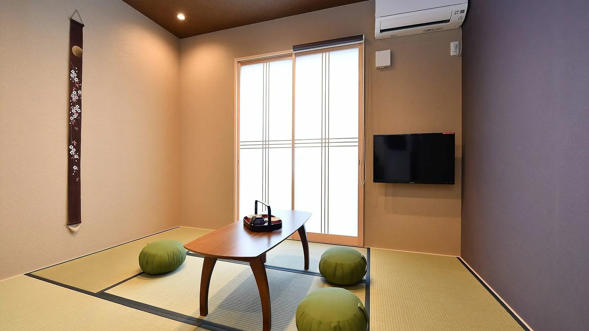 Holiday home Coto Kyoto Heianjingumae Villa